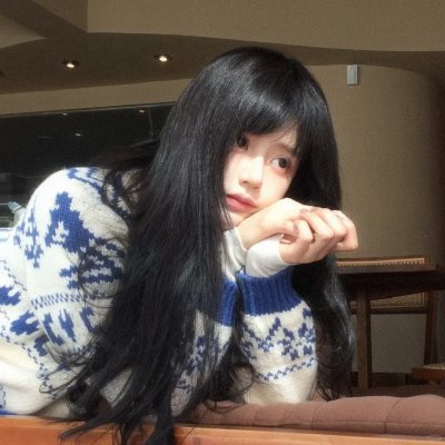 坡道上的红屋顶